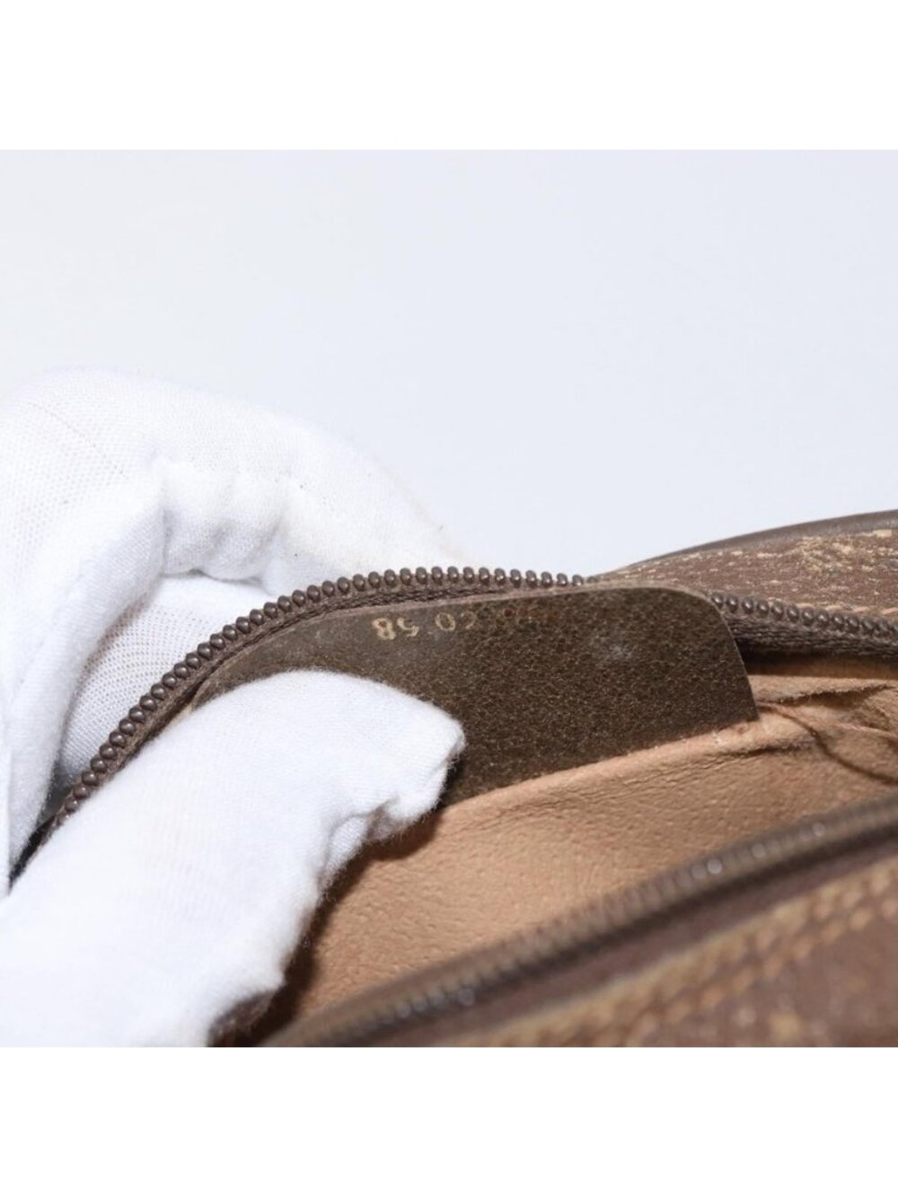 Authentic GUCCI GG Supreme Web Sherry Line Bag PVC Beige Gold 89 02 066 - Picture 4 of 16